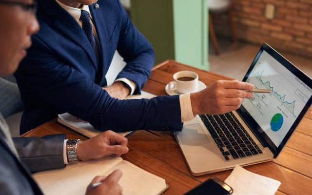 內部創業扶持<br>隊伍年輕化